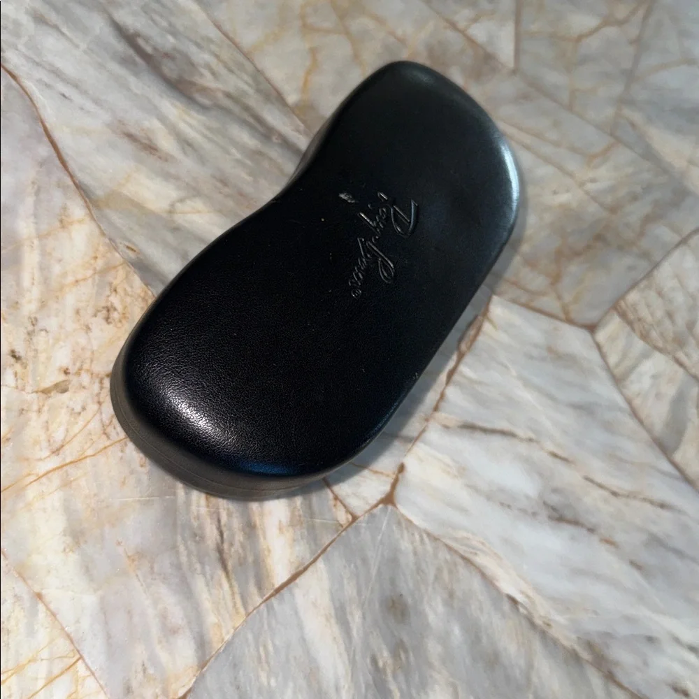 Ray-Ban Classic Black Eyewear Case Leather‎